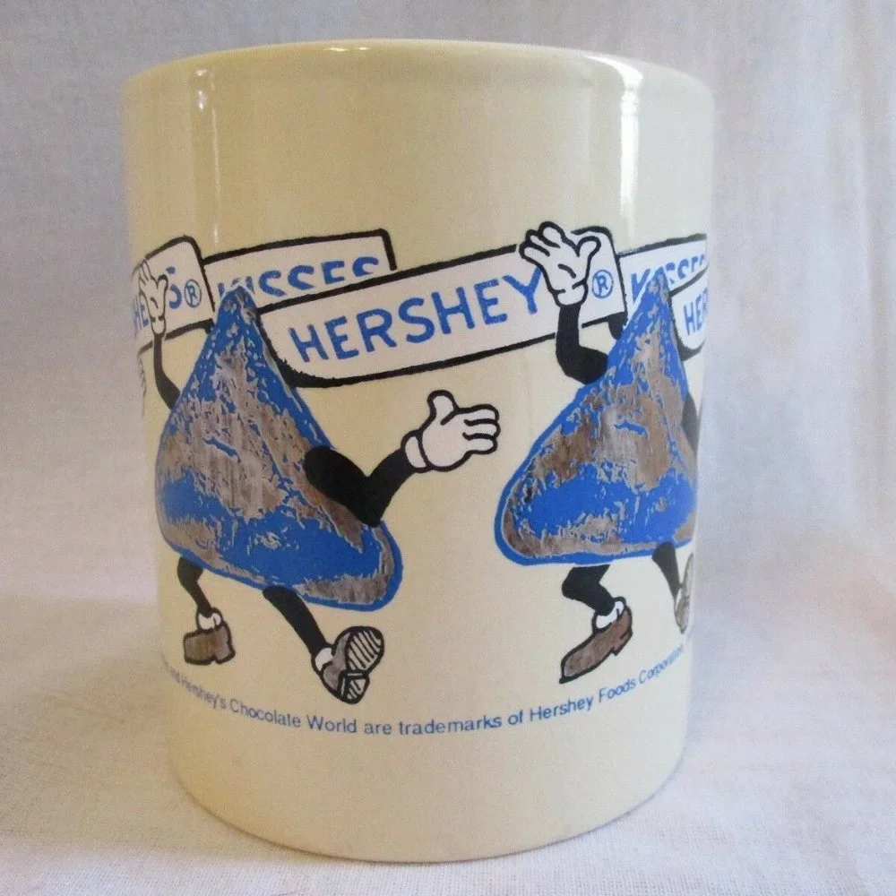 Vintage 1988 Hershey Food Corp Kiss Dancing Cerami